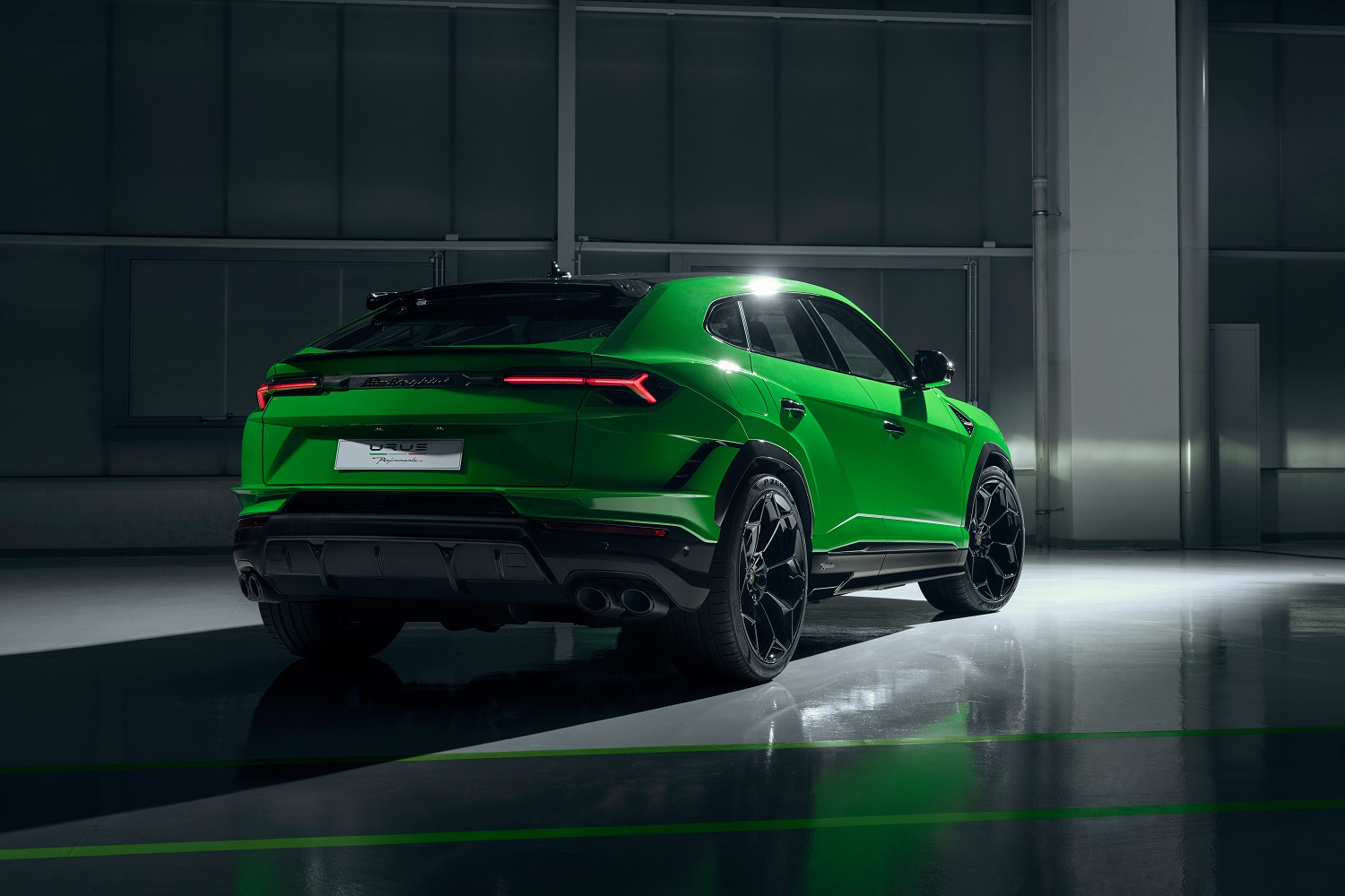 Urus Performante - achterkant