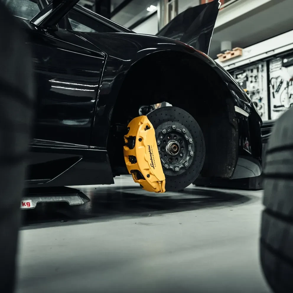 Lamborghini in de werkplaats