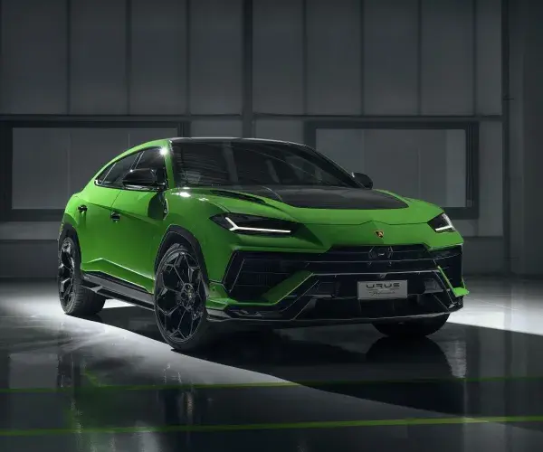 Urus Performante - voorkant