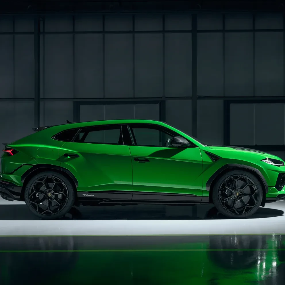 Lamborghini Urus Performante zijaanzicht