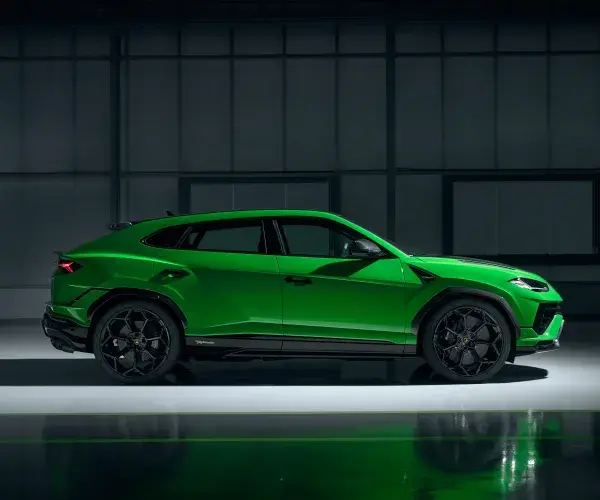Lamborghini Urus Performante zijaanzicht
