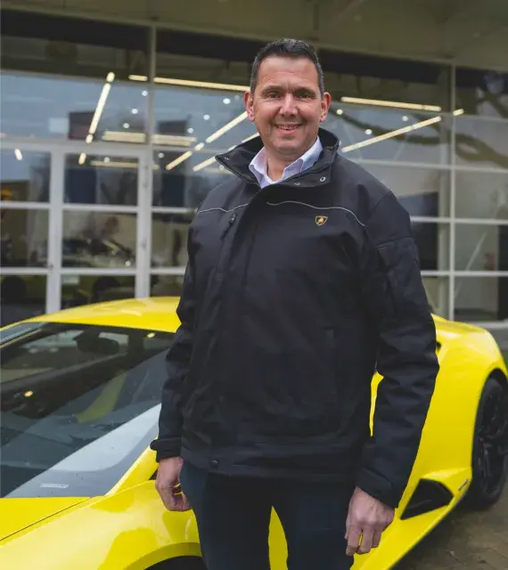 Portret Ries den Hartog Lamborghini Leusden