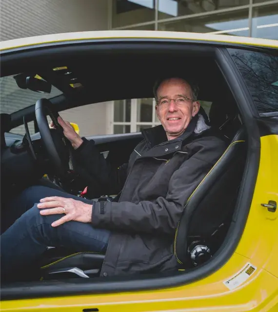 Portret Riny van den Hengel Lamborghini Leusden