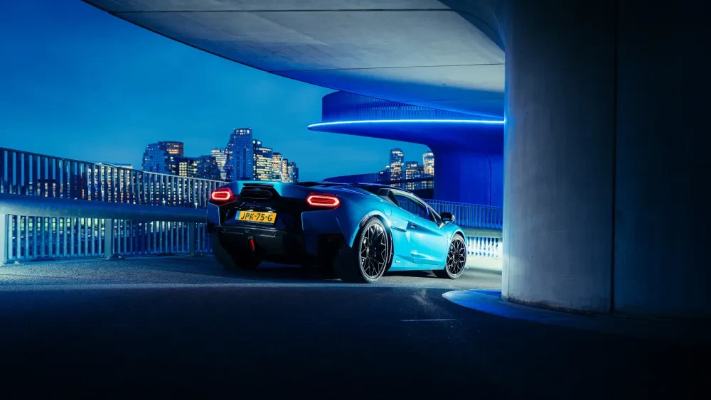 Lamborghini Temerario - Achteraanzicht by night