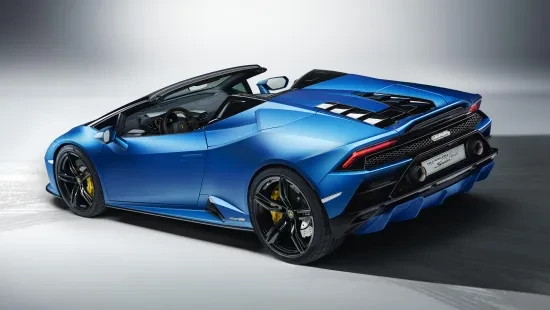 Lamborghini huracan EVO RDW Spyder zijkant
