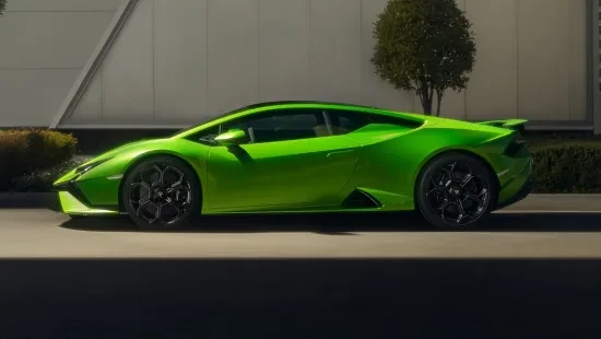 Lamborghini Huracán Technica zijkant