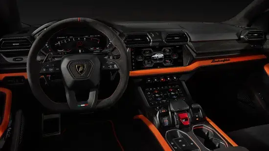 Urus SE 4.jpg