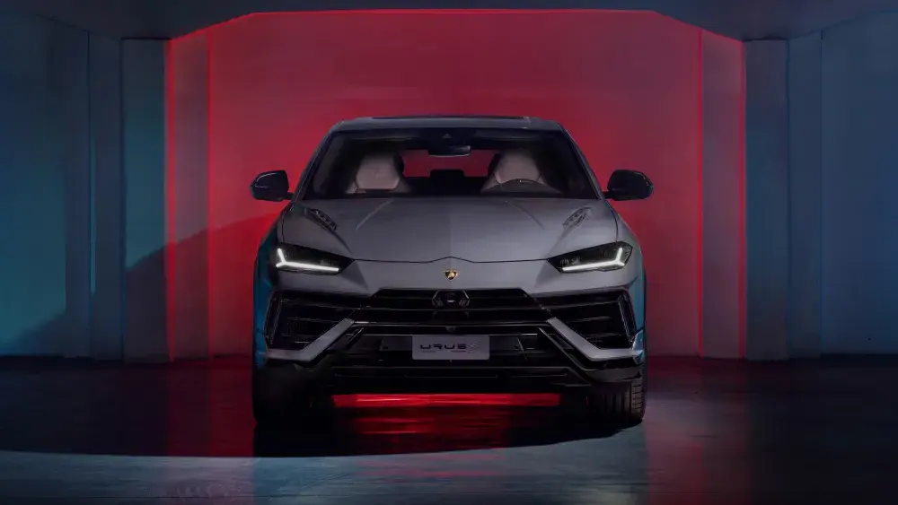 Lamborghini Urus S vooraanzicht